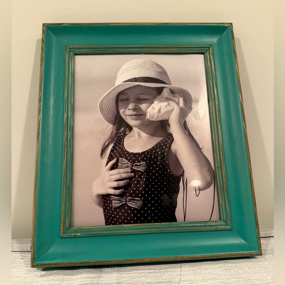 Teal Wooden Picture Frame/8x10in - Picture 6 of 9